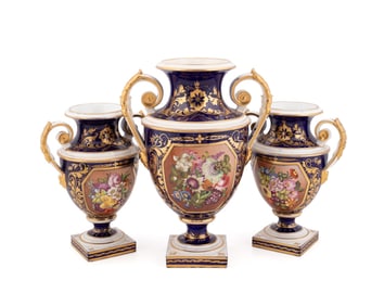 CROWN DERBY 3 GARNITURE URNS, C. 1806-1825