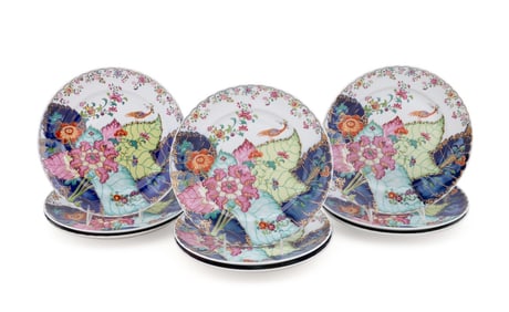 MOTTAHEDEH, SET OF 9 'TOBACCO LEAF' DINNER PLATES