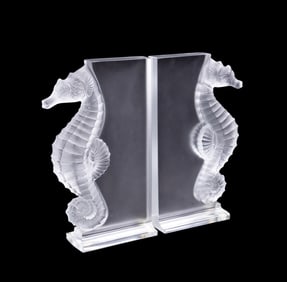 LALIQUE, PAIR OF 'POSEIDON' SEAHORSE BOOKENDS