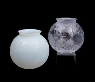 LALIQUE PAIR OF 'X'IAN' CRYSTAL DRAGON VASES