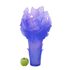 DAUM MAGNUM 'AMARYLLIS' PATE DE VERRE VASE, 1/1