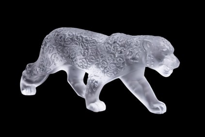 LALIQUE 'RAJAH' JAGUAR CRYSTAL SCULPTURE