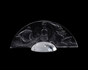 LALIQUE 500TH ANNIVERSARY OF AMERICA PLAQUE