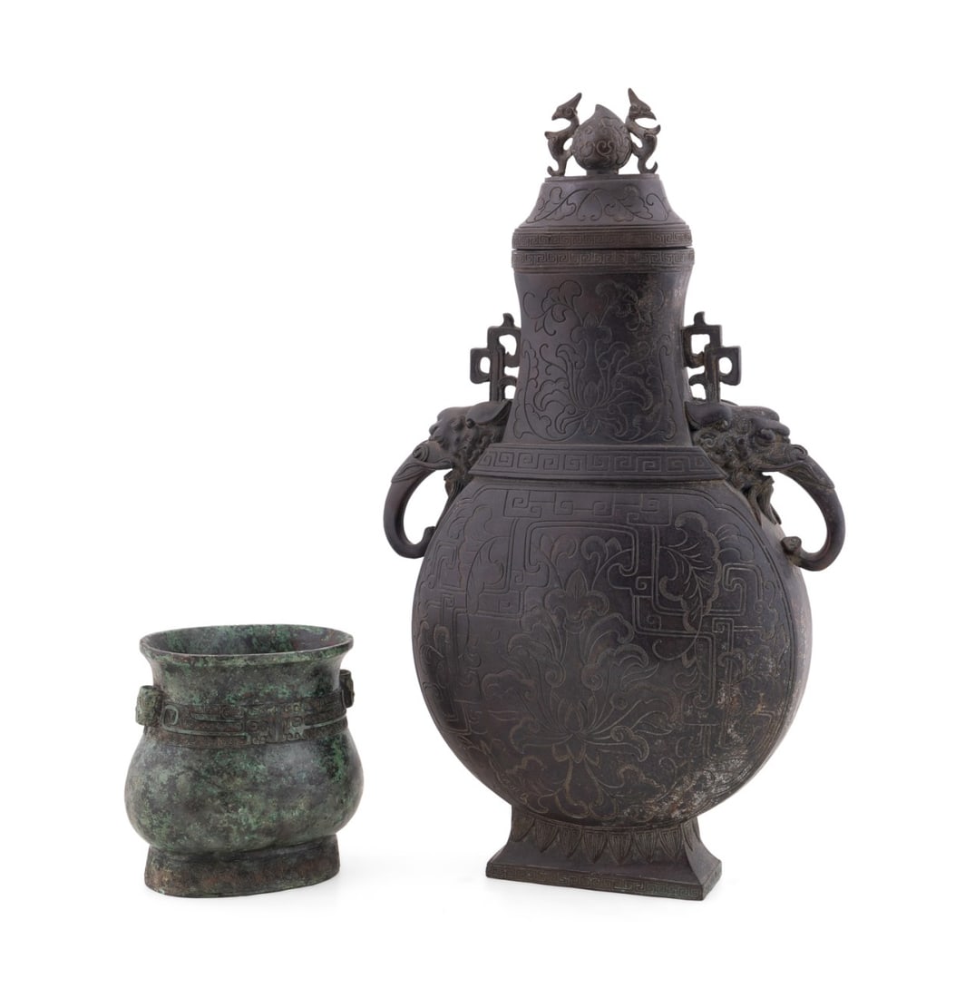 TWO CHINESE ARCHAIC BRONZE VESSELS (1 of 9)