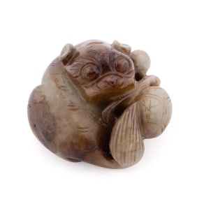 CHINTESE GREEN AND BROWN JADE ANIMAL CARVING