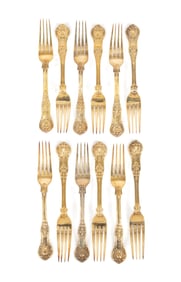 12 VICTORIAN SILVER GILT 'KINGS' DINNER FORKS