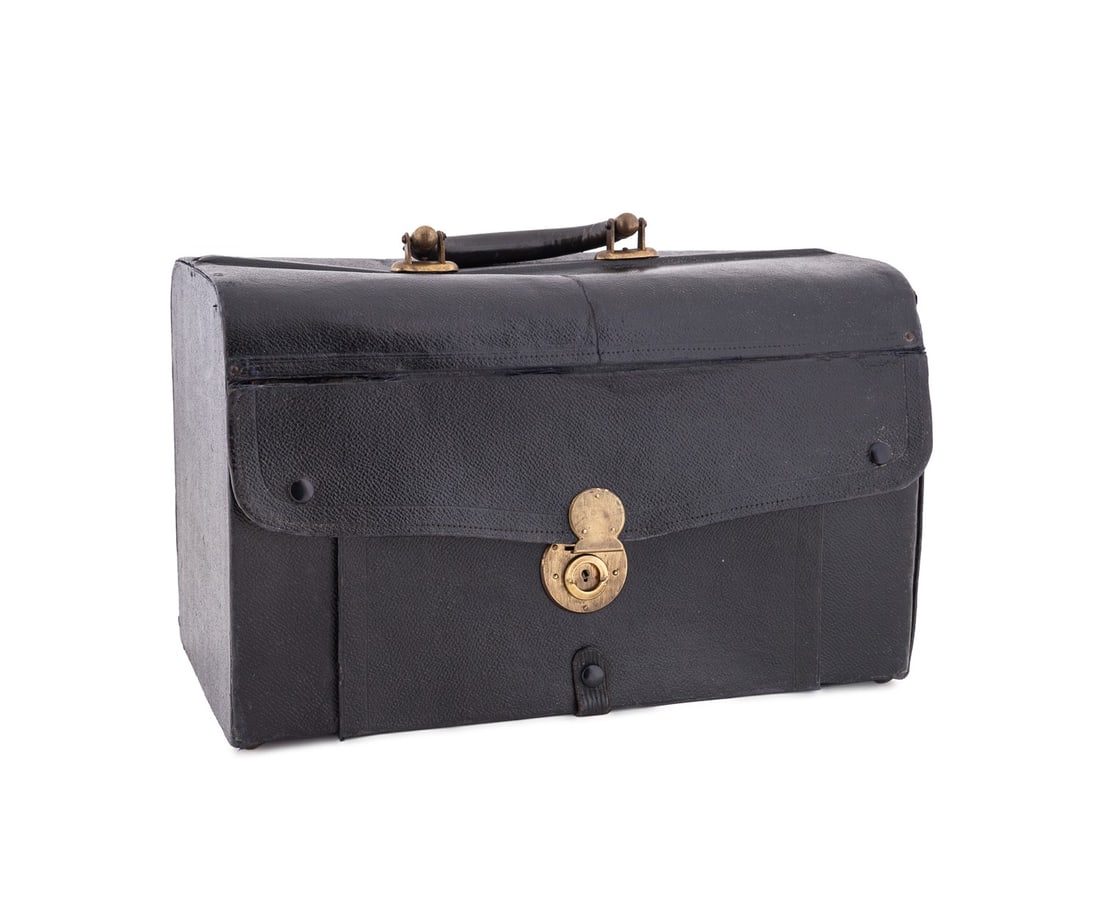 GOYARD ANTIQUE PET CARRIER E. GOYARD CHIC DU CHIEN (1 of 9)