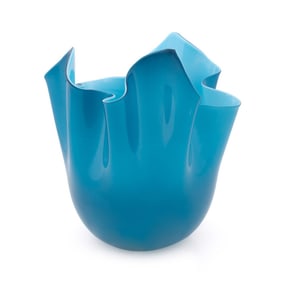 VENINI 'FAZZOLETTO' GLASS HANDKERCHIEF VASE, 2011