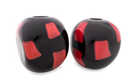 SEGUSO VIRO, PAIR OF BLACK CELTICO SERIES VASE