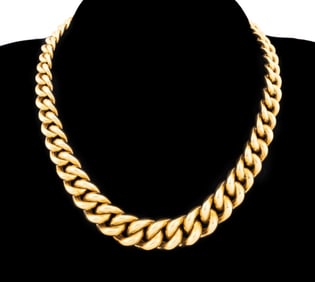 18K YELLOW GOLD GRADUATED CURB LINK NECKLACE