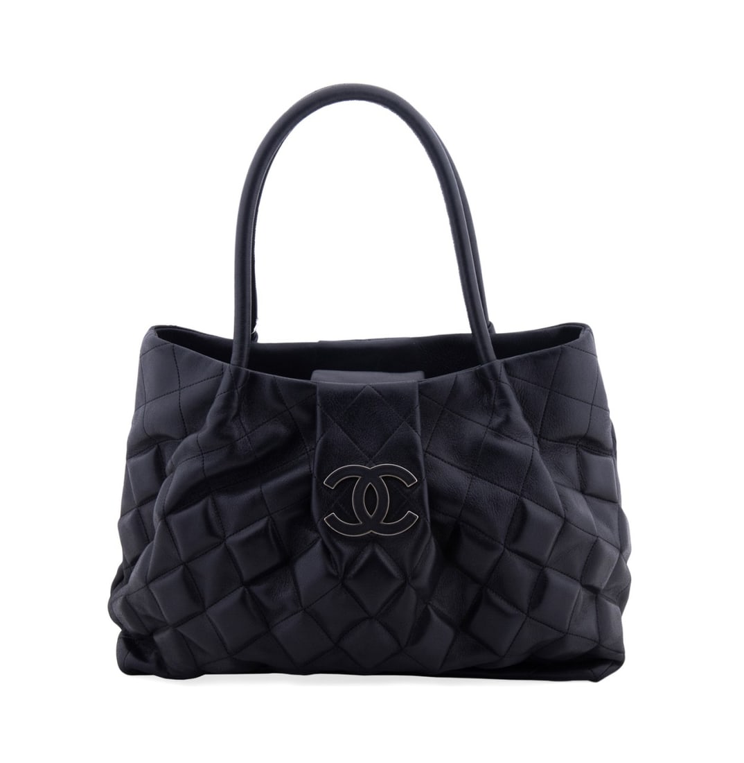 CHANEL SLOANE SQUARE BLACK QUILTED TOTE, 2008-2009 (1 of 10)