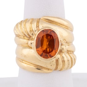 GARNET AND DIAMOND 18K YELLOW GOLD COCKTAIL RING