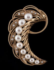 GUMP'S PEARL FEATHER 14K YELLOW GOLD BROOCH