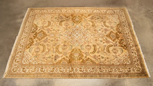 LARGE HAND-KNOTTED INDIAN SULTANABAD RUG