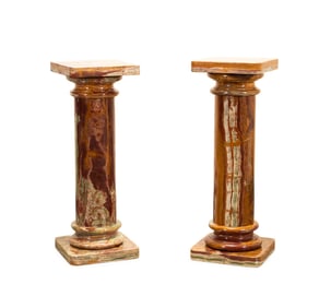 PAIR OF AGATE OR ONYX COLUMN-FORM PEDESTALS