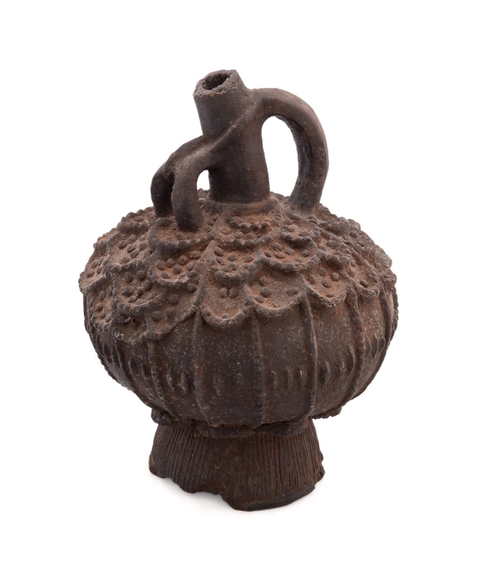 AFRICAN CAMEROON GRASSLANDS TERRACOTTA WINE VESSEL: African, Cameroon Grasslands. Pottery water or wine vessel in gray slip and having scalloped motif, apparently unmarked. Note: Accompanied by receipt from Gallery Affrica, Washington D.C., February 12