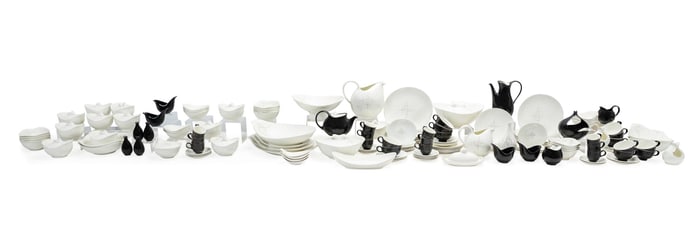 EVA ZEISEL FOR HALL, MCM DINNER SERVICE FOR 12