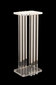 L. 20TH C. MODERNIST LUCITE PEDESTAL