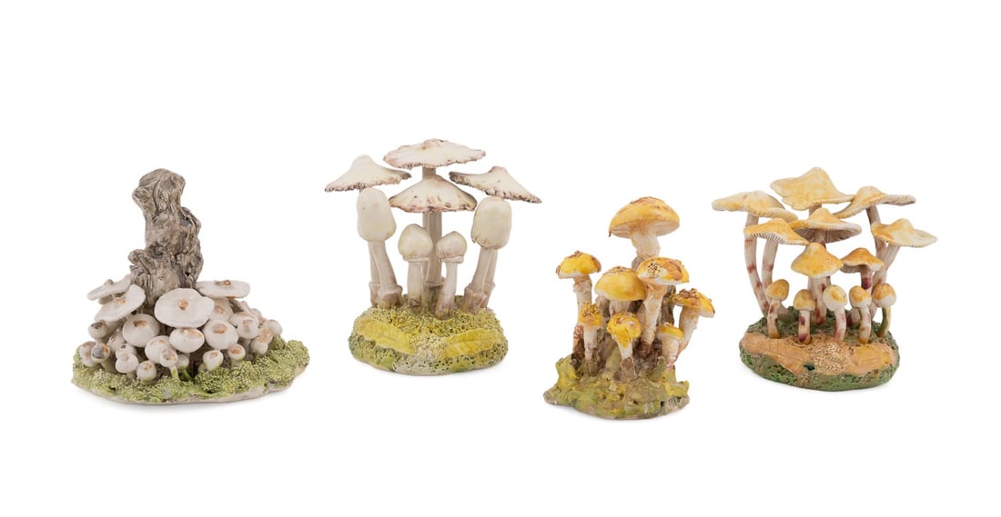 MARIA MARAVIGNA, 4 EDIBLE MUSHROOM CLUSTERS (1 of 6)