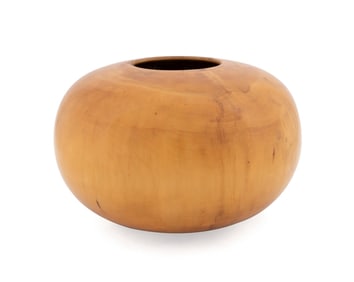 ED MOULTHROP TURNED FIGURED TULIPWOOD VESSEL