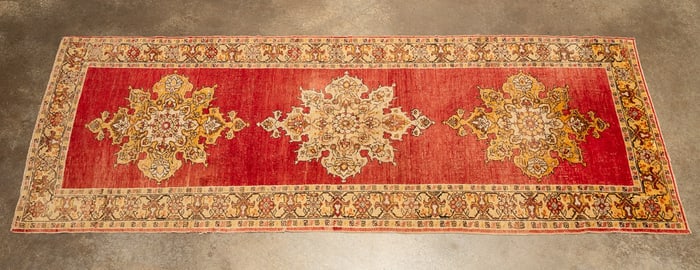 HAND-WOVEN TURKISH ANATOLIAN RUNNER RUG