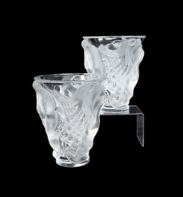 LALIQUE PAIR OF 'CONCH SHELL' MOTIF CRYSTAL VASES