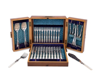 VICTORIAN 31 PIECE MOTHER OF PEARL DESSERT SERVICE