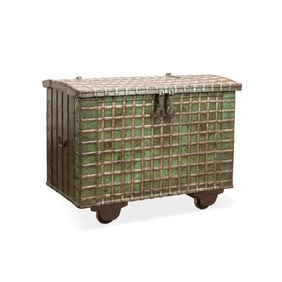 ANTIQUE ANGLO-INDIAN IRON BOUND HAVELI TRUNK