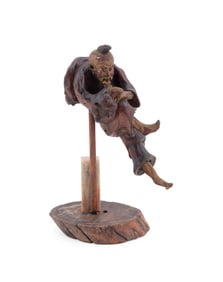 CARVED WOODEN IMMORTAL LI TIEGUAI WITH STONE SEAL