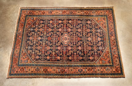 PERSIAN HERIZ HAND-WOVEN RUG