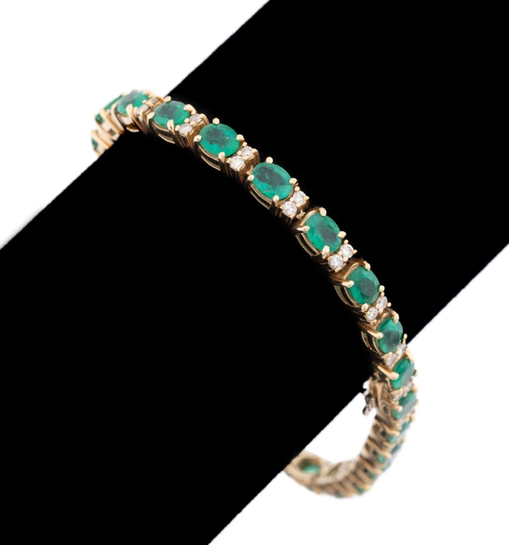 EMERALD, DIAMOND & 14K YG TENNIS BRACELET (1 of 5)