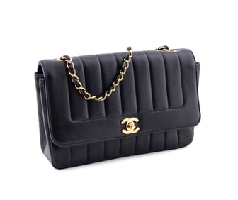 CHANEL BLACK LAMBSKIN MADEMOISELLE FLAP CHAIN BAG