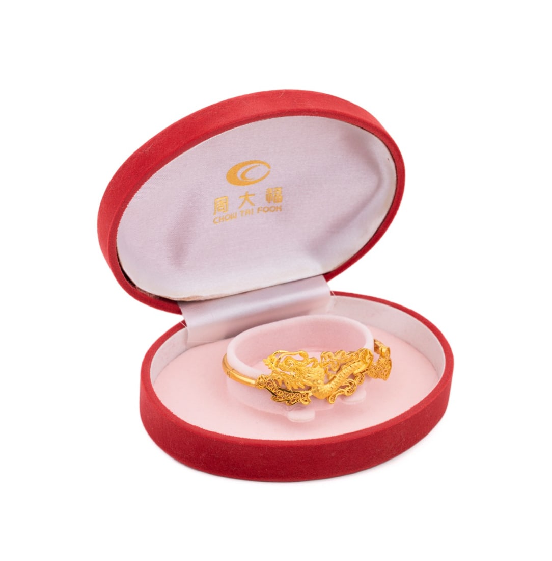 22K YG DRAGON CUFF BRACELET (1 of 10)