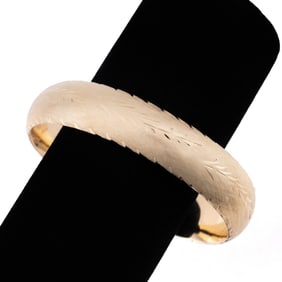 14K YG HINGED BANGLE BRACELET
