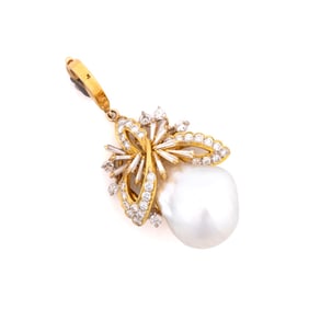 PEARL, DIAMOND & 18K GOLD ENHANCER PENDANT