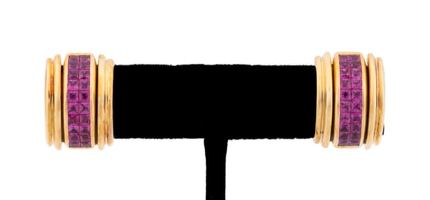 PINK SAPPHIRE HUGGIE 18K YELLOW GOLD EARRINGS