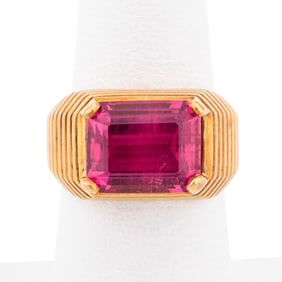 6.10CT RUBELLITE 19K YG RIBBED COCKTAIL RING