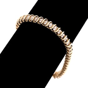 DIAMOND & 14K YELLOW GOLD BRACELET