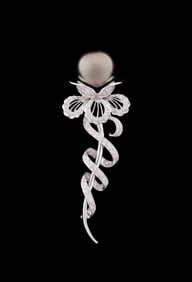 TAHITIAN PEARL, DIAMOND & 18K WG BROOCH