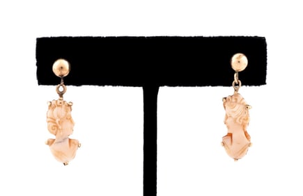 CAMEO & 14K YELLOW GOLD EARRINGS