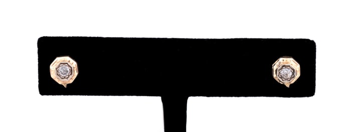 DIAMOND & 14K WHITE GOLD STUD EARRINGS