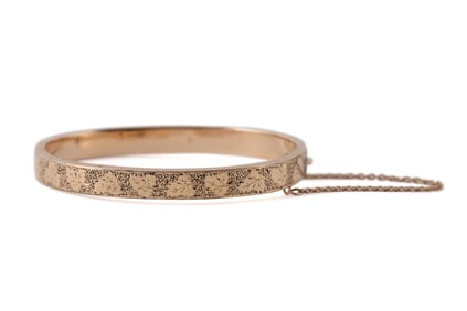 PETITE HOLLOW 10K GOLD HINGED BANGLE BRACELET