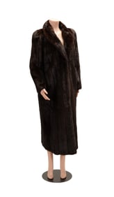 WOMEN'S BROWN MINK FUR COAT