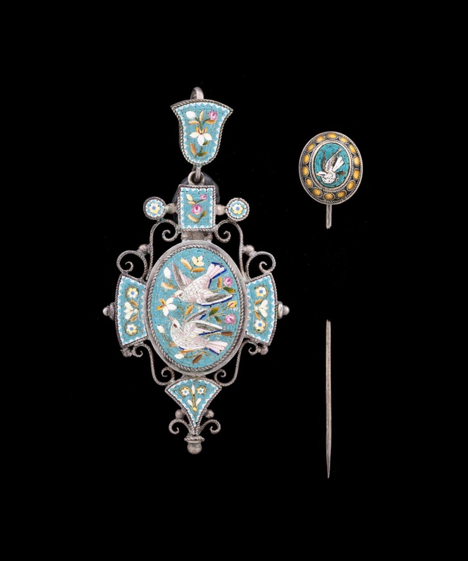 TWO MICRO MOSAIC JEWELRY PIECES, PIN & PENDANT (1 of 4)