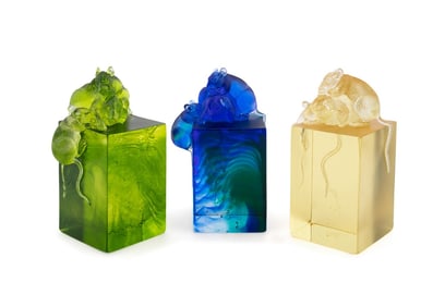 LIULI GONGFANG, 3 RAT PATE DE VERRE PAPERWEIGHTS