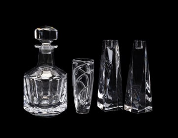 FOUR EUROPEAN COLORLESS CRYSTAL TABLE ARTICLES