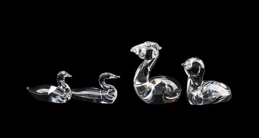 STEUBEN, ASSORTMENT OF FOUR WATER BIRD FIGURES