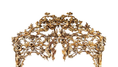 MONUMENTAL CHINESE GILTWOOD ARCHITECTURAL FRAGMENT