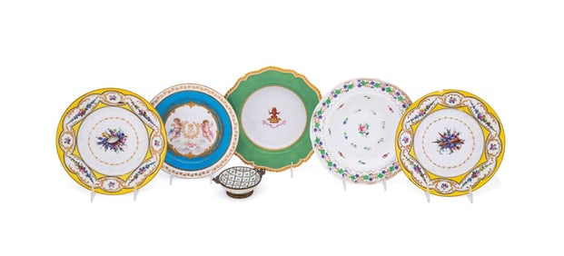 FRENCH & ENGLISH PORCELAIN TABLEWARE, 6 PIECES