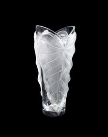 LALIQUE, COLORLESS CRYSTAL 'ANTHURIUM' VASE